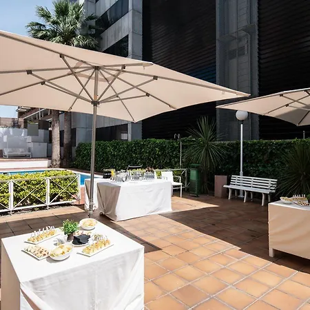 Catalonia Bristol Hotel 3*