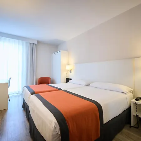 Catalonia Bristol Hotel