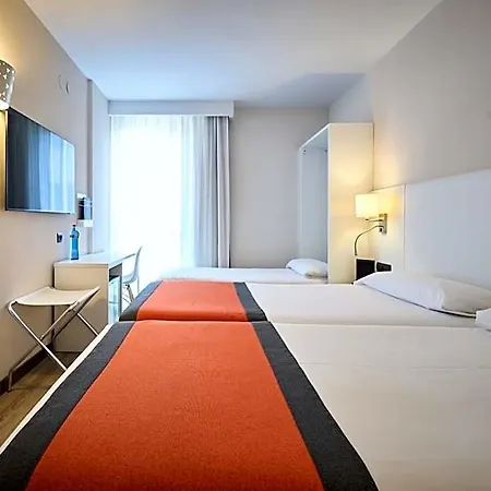 Catalonia Bristol 3*