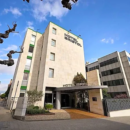 Catalonia Bristol מלון 3*