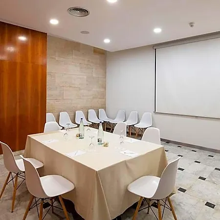 מלון Catalonia Bristol סנט אנדראו דה לה ברקה