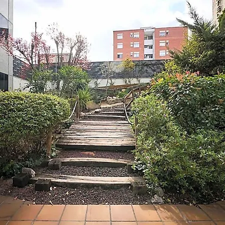 Catalonia Bristol מלון 3*