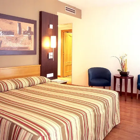 Catalonia Bristol Hotel